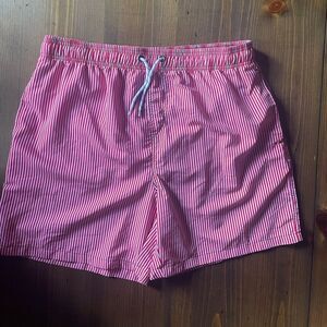Men’s swim trunks